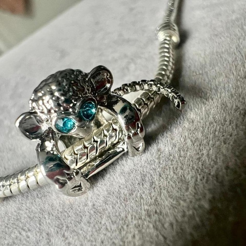 Silver Monkey Charm With Blue Crystal Eyes Fits Pandora Bracelet - Picture 3 of 8